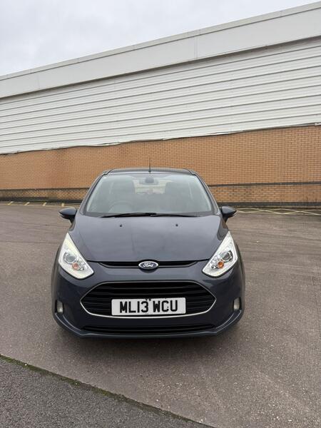 FORD B-MAX 1.0 T EcoBoost Titanium